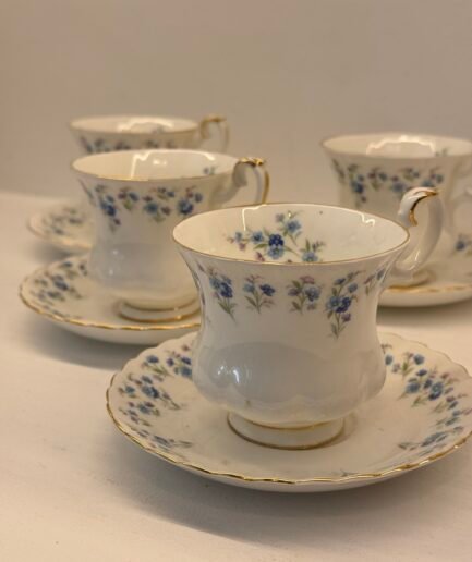 4 tazas Royal Albert