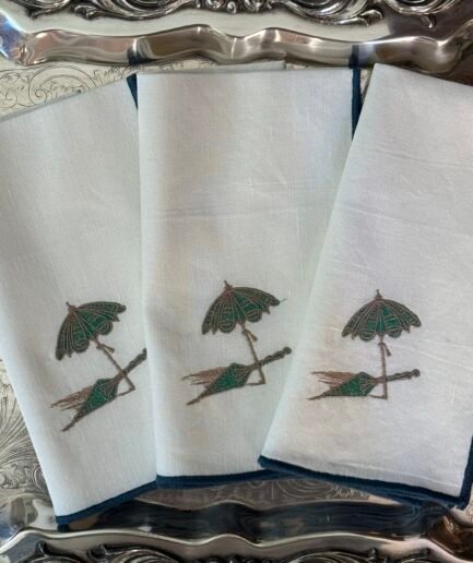 Set de seis servilletas bordadas sombrilla
