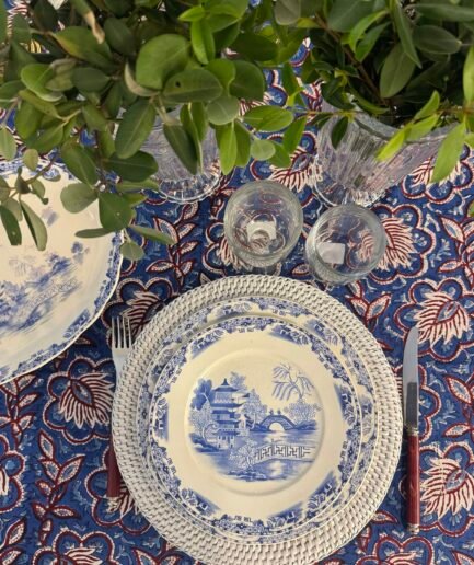 Mantel de algodón azul y burdeos